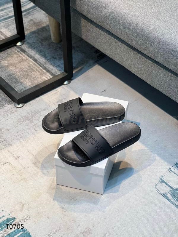 GIVENCHY Men's Slippers 21